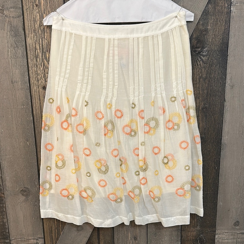 Cynthia Steffe White Embroidered Convertible Mini Skirt